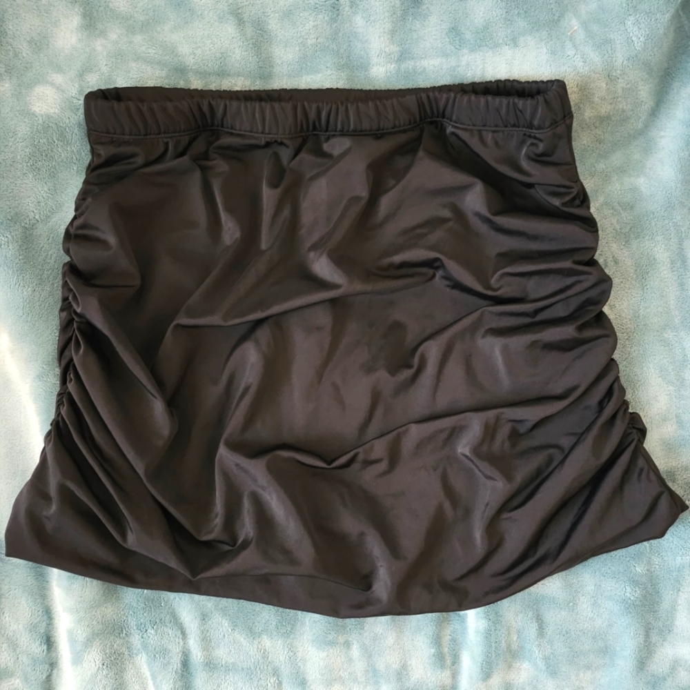 Women's Black Ruched Swimsuit Skirt